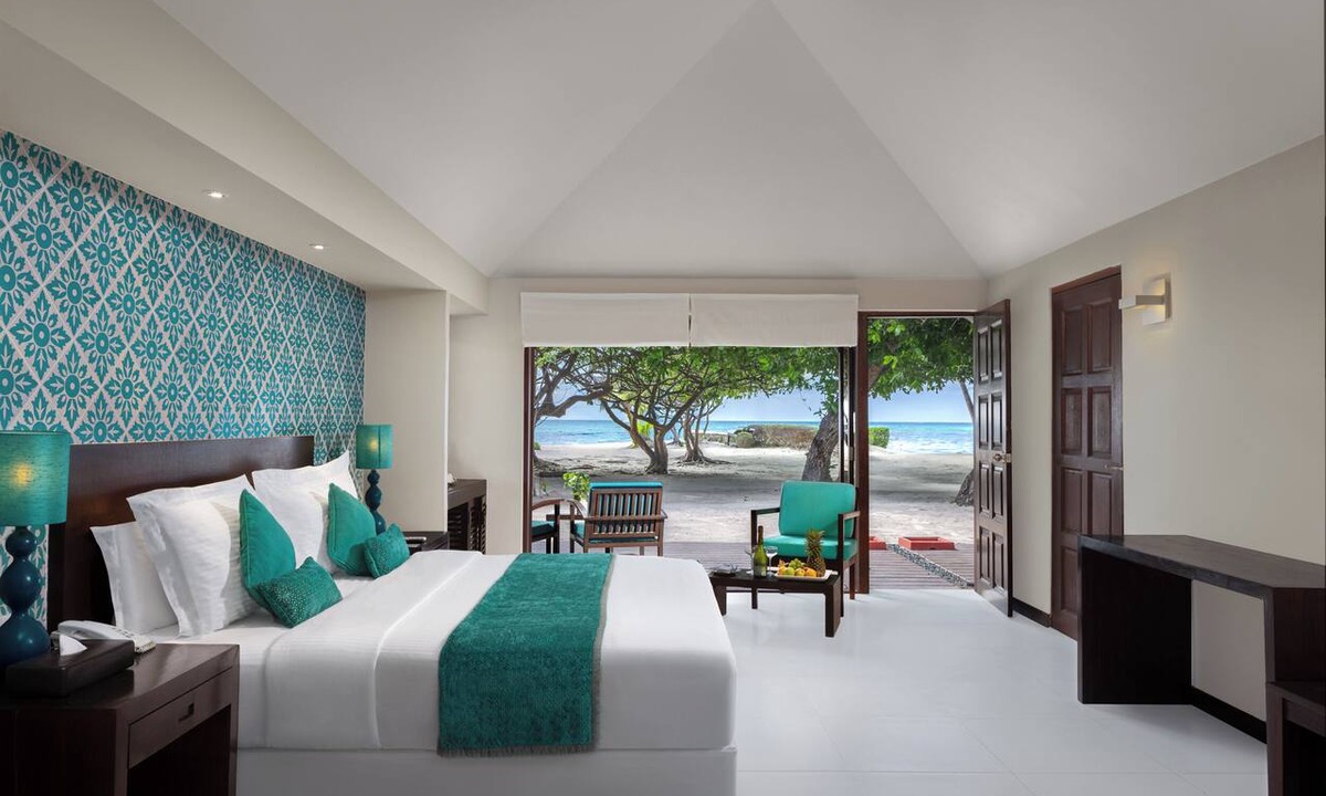 Lhohifushi Resort | Adaaran Select Huduran Fushi - with 24hrs Premium All Inclusive