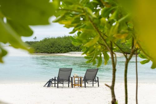 Hulhudhoo Hotel | Manta Beach Retreat