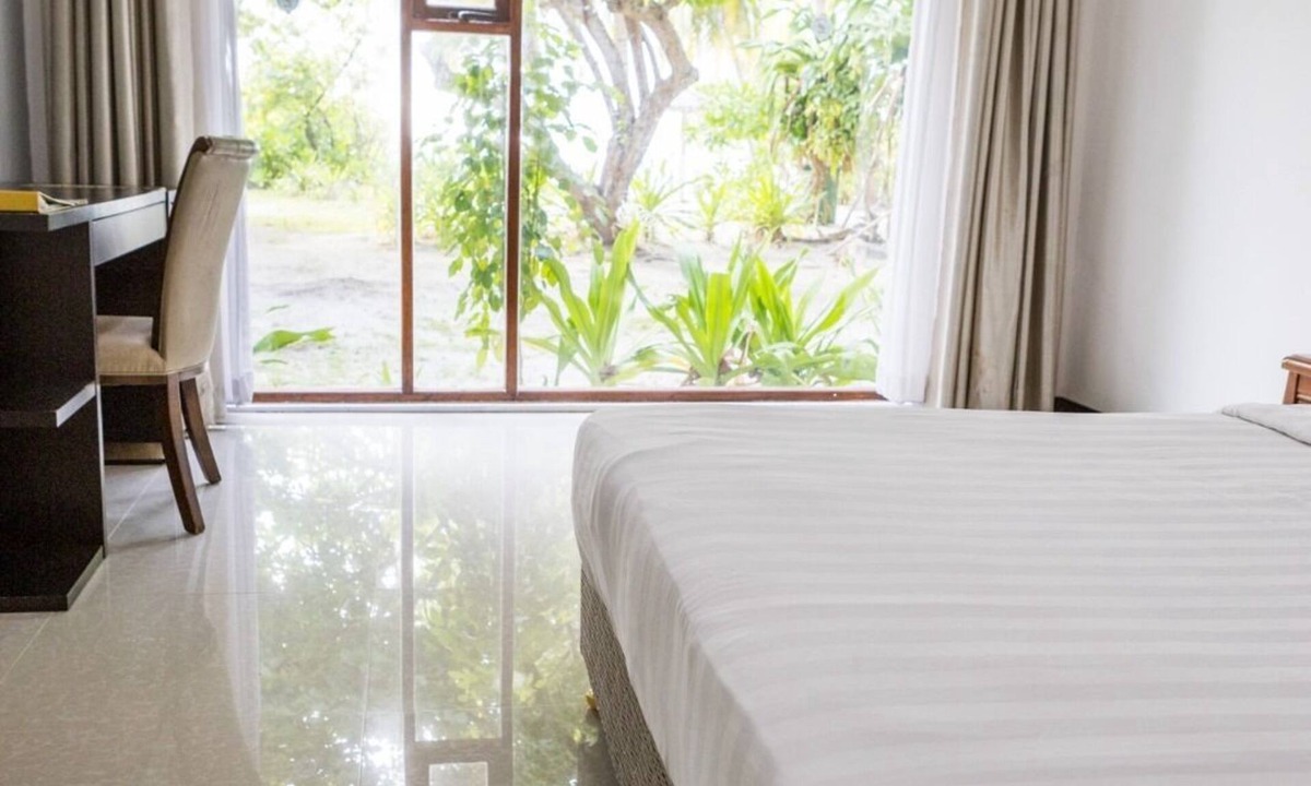 Gan Hotel | Nazaki Beach Hotel Maldives