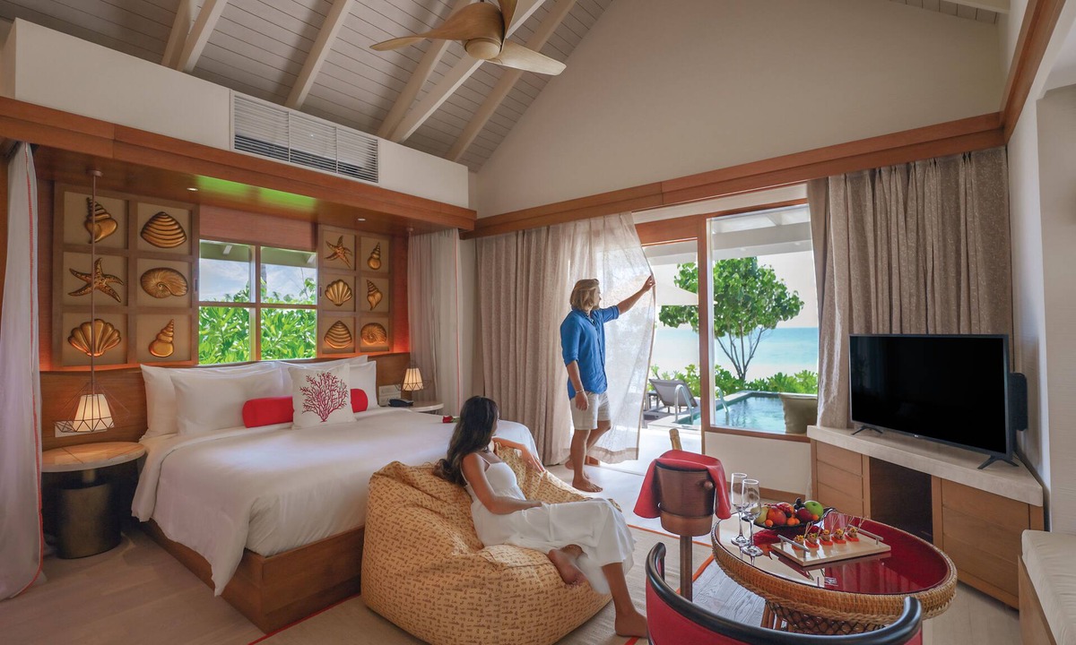 Farukolhufushi Island Resort | OBLU SELECT Lobigili with Free Transfers