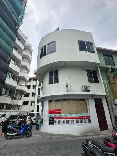 Male House | Resting View One Bedroom Apartment