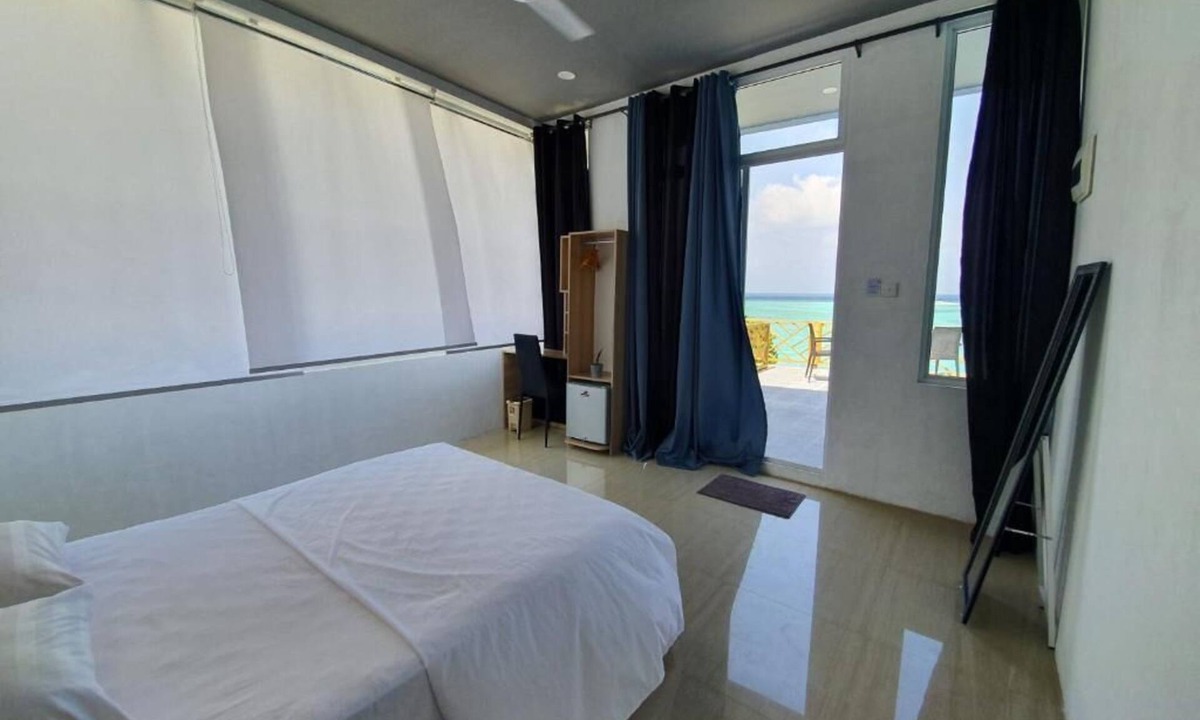 Gulhi House | String Wave Maldives