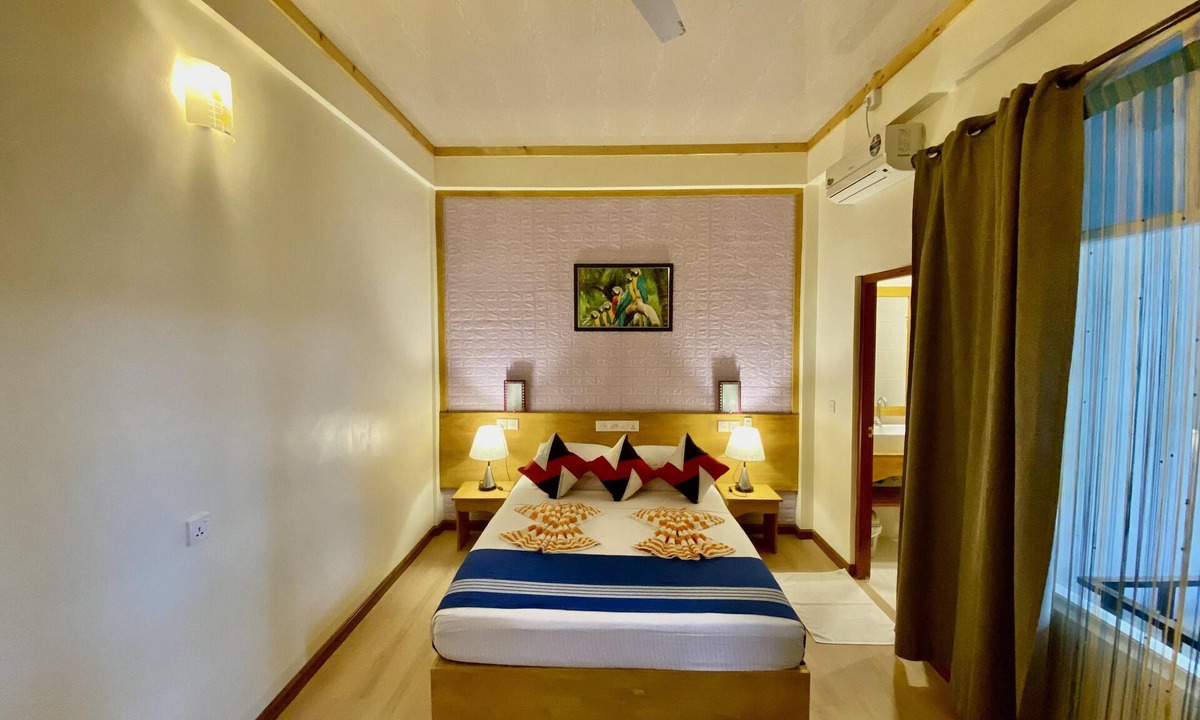 Hangnaameedhoo Hotel | Sunset View Inn