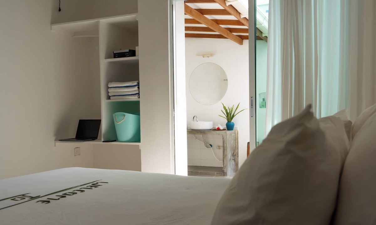 Felidhoo House | Vaali Maldives Island Escapes & Dive