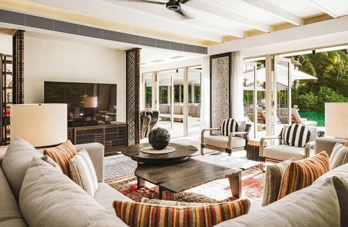 Maamunagau Island Resort | Intercontinental Maldives Maamunagau Resort