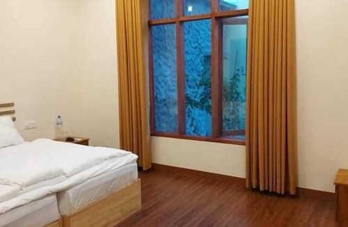 Maamigili Hotel | Oi Beach