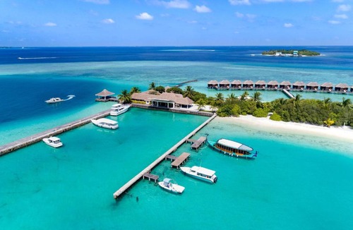 Furanafushi Island Resort | Sheraton Maldives Full Moon Resort & Spa