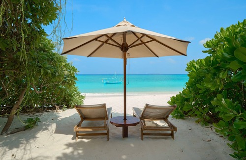 Hanimaadhoo Hotel | The Barefoot Eco Hotel