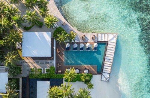 Meradhoo Resort | The Halcyon Private Isles Maldives, Autograph Collection