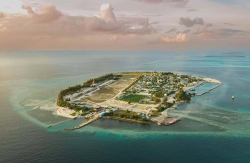 Lhaviyani Atoll House | The Sultanate Courtyard