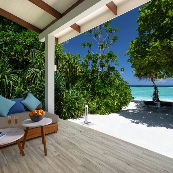 Dazzling Maldives Beachfront Villa | Veyo Lagoon Villa | Breathtaking Sea Views.
