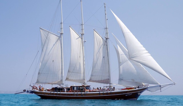 3-masted sailboat in the Maldives for 12 people in Malé