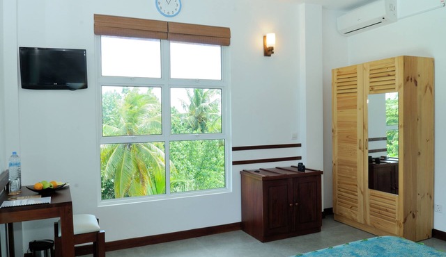 Antares Dhangethi