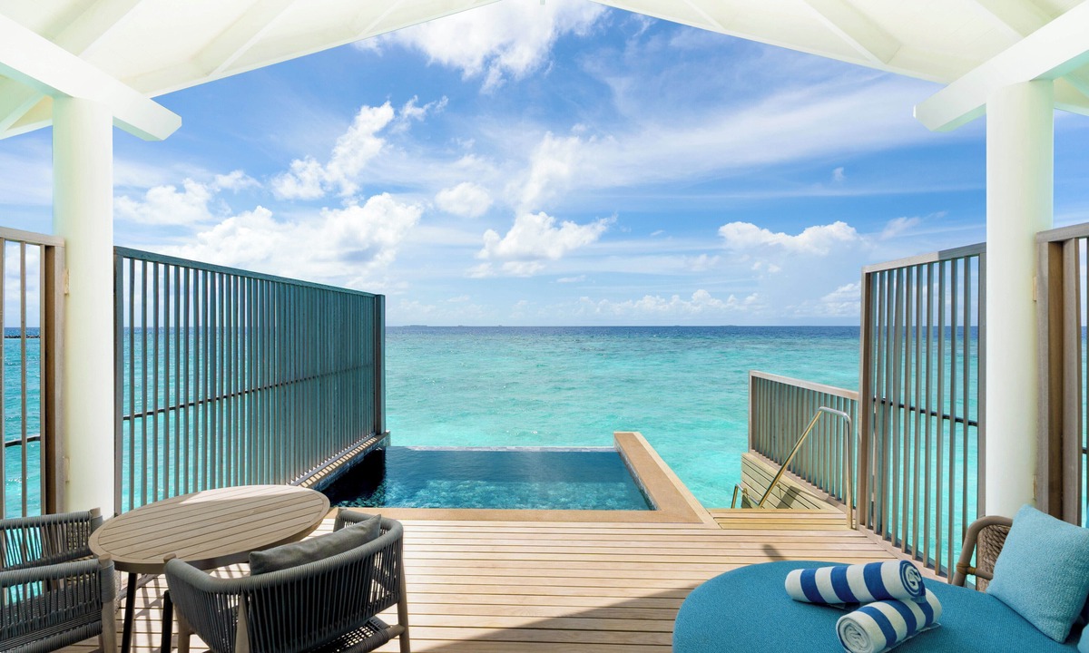 Raa Atoll Hotel | RAAYA By Atmosphere