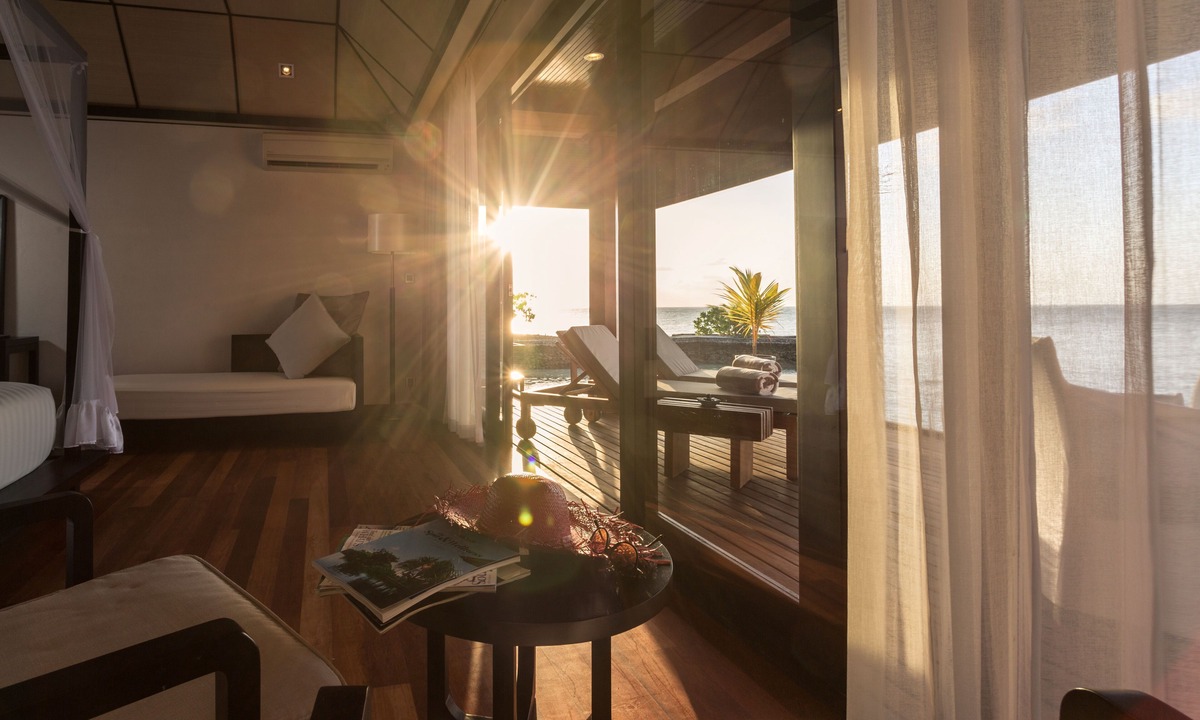 Huvahendhoo Resort | Lily Beach Resort & Spa - All Inclusive