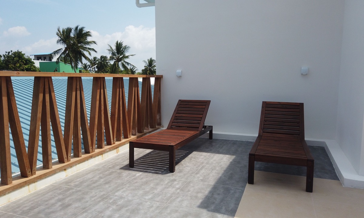 Dharavandhoo House | Violet Inn by Blue Surge