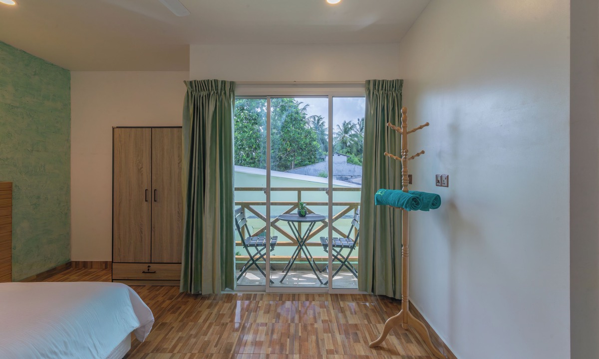 Omadhoo House | Turtle Maldives