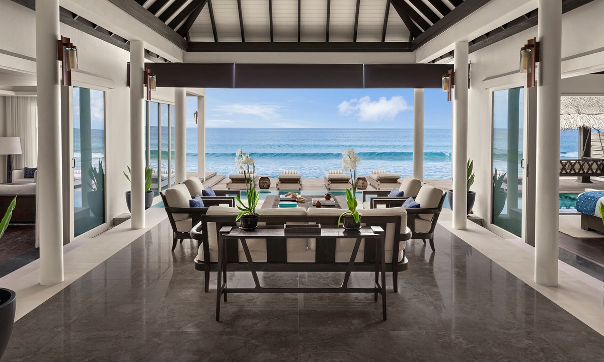 Naladhu Resort | Naladhu Private Island Maldives