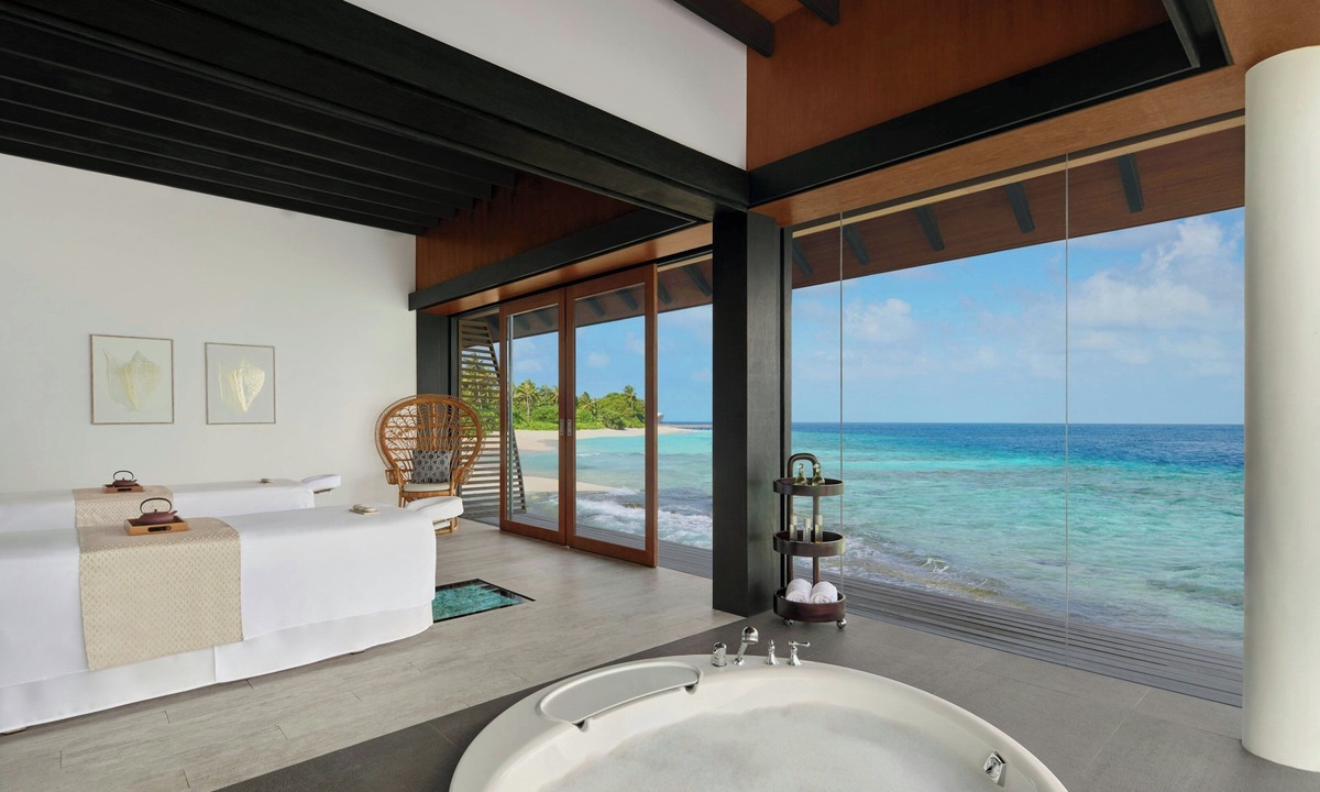 Miriandhoo Island Hotel | The Westin Maldives Miriandhoo Resort