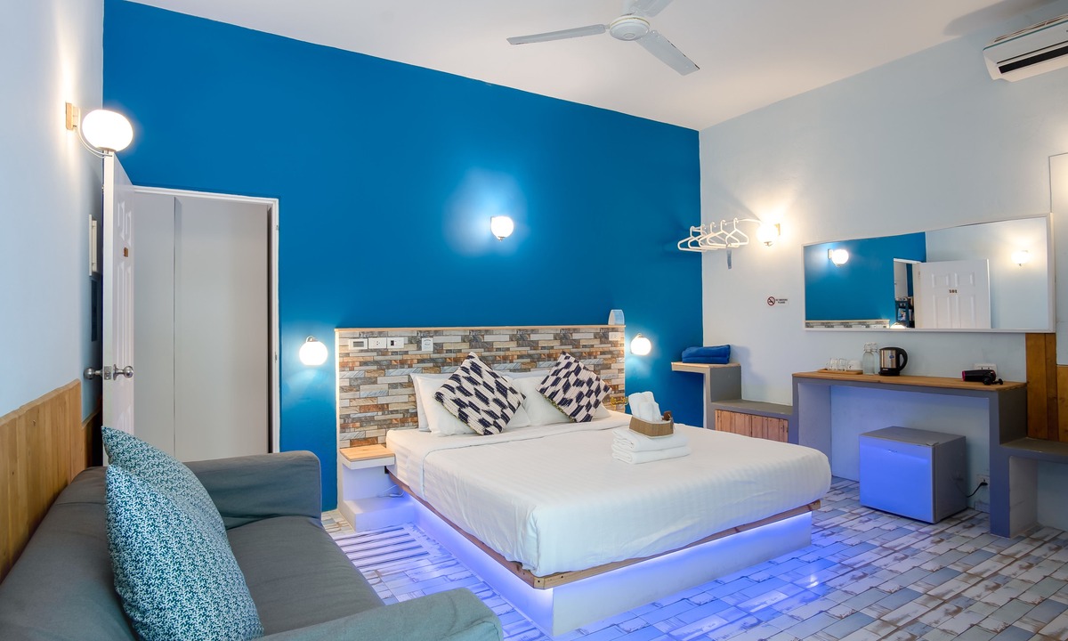 Ukulhas House | SeaLaVie Inn