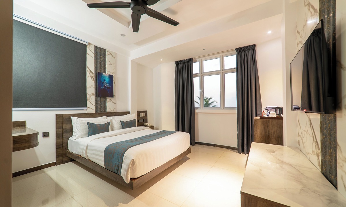 Hulhumale Hotel | Samann Blue