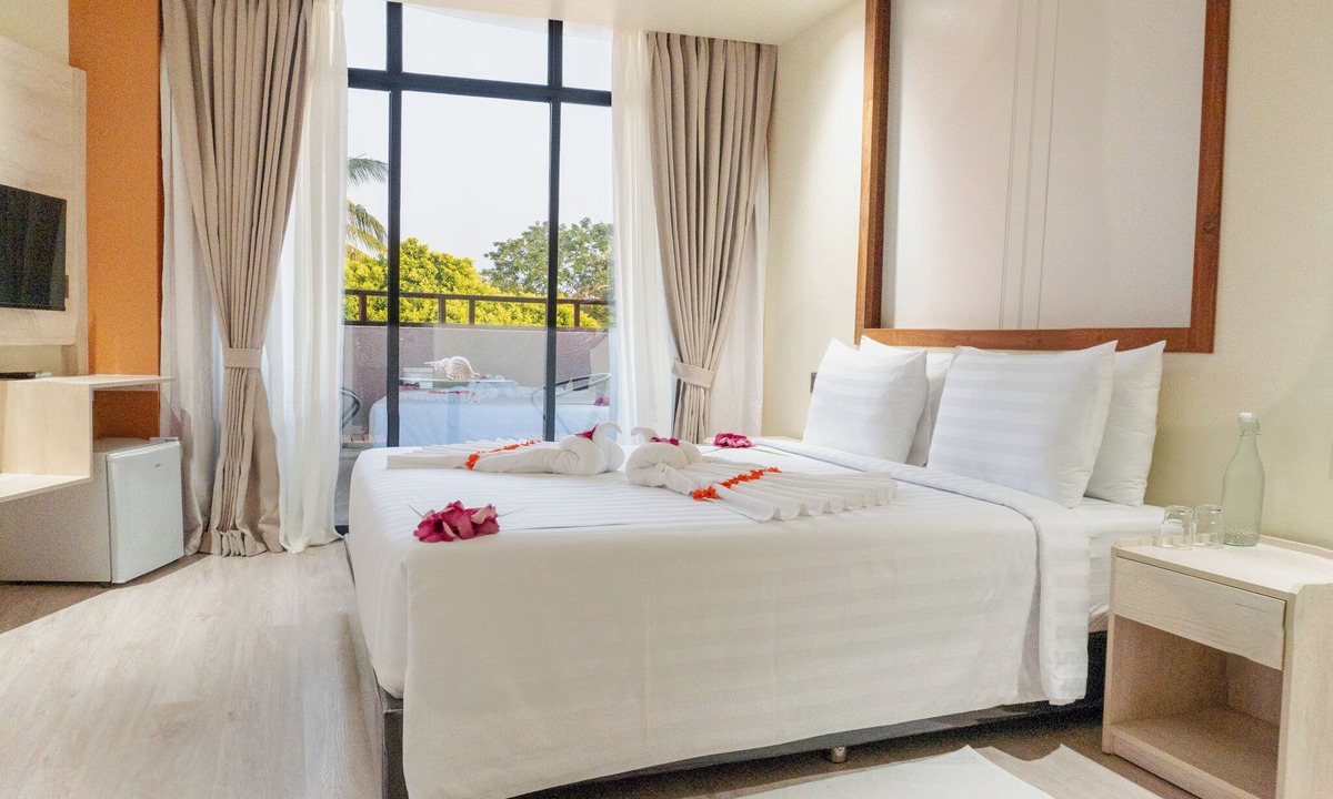 Maduvvari Hotel | Aquaraa