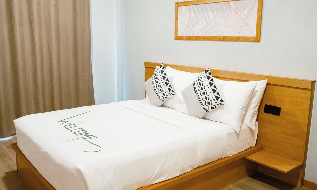 Dhiffushi House | Island Serenity