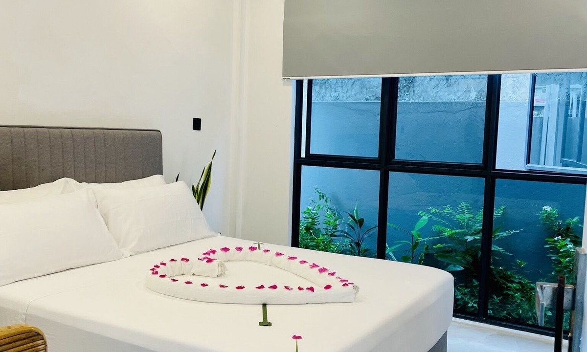 Muli Hotel | EQ Surf Retreat