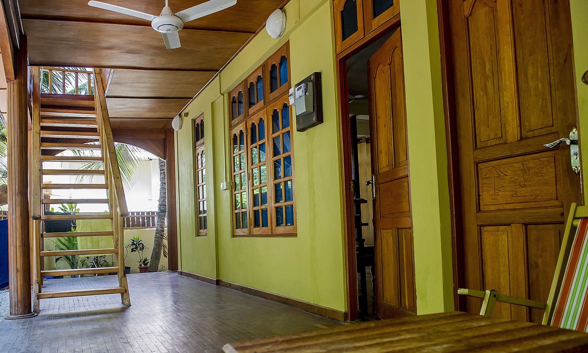 Hangnaameedhoo Hotel | Detour Beach View