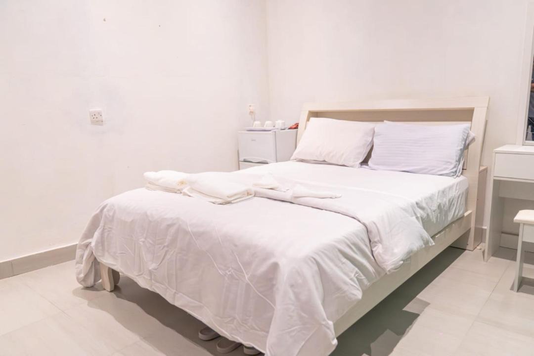 Dhidhoofinolhu Island Bed & Breakfast | Faafu View Maldives