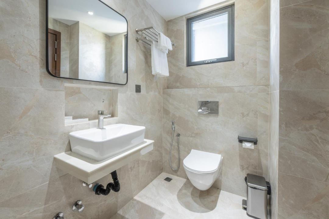 Huraa Hotel | Atollios Skyview Hotel