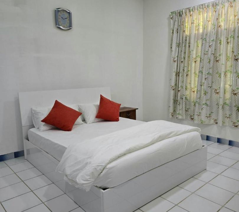 Fuvahmulah House | Beevaa Inn