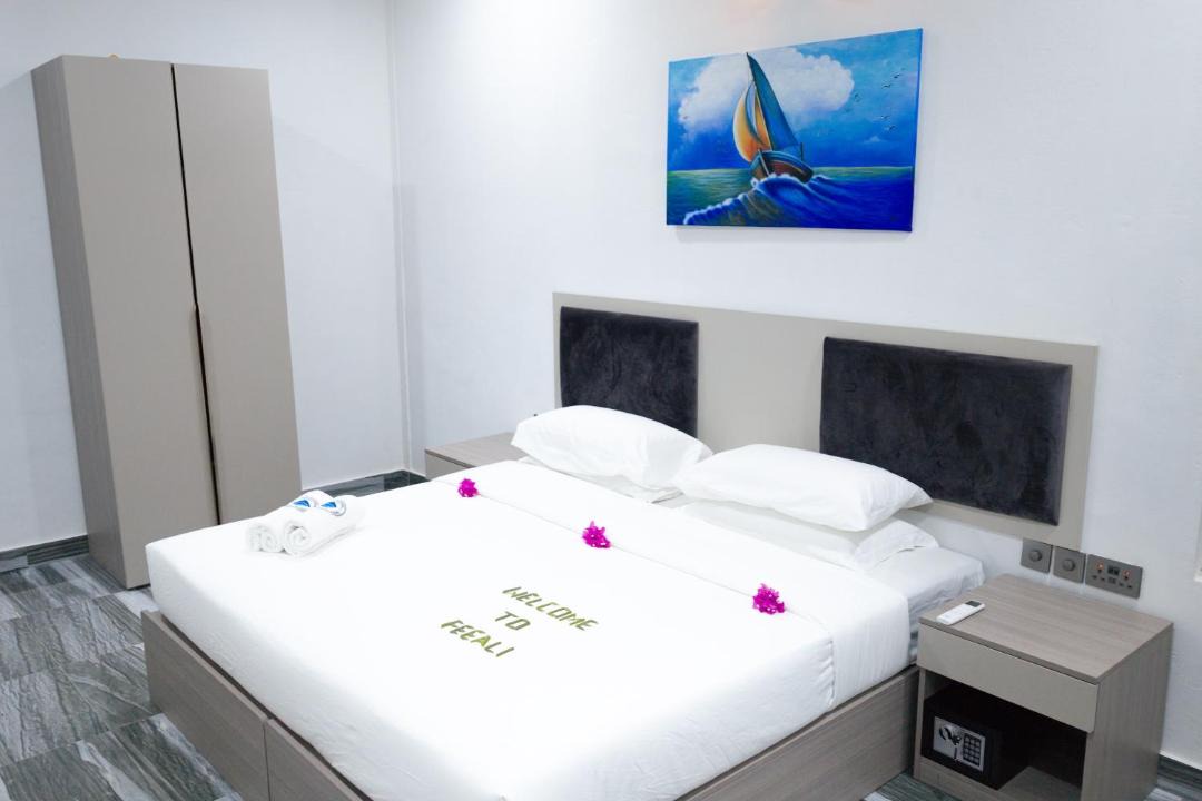 Dhidhoofinolhu Island House | Feeali Buddies Inn