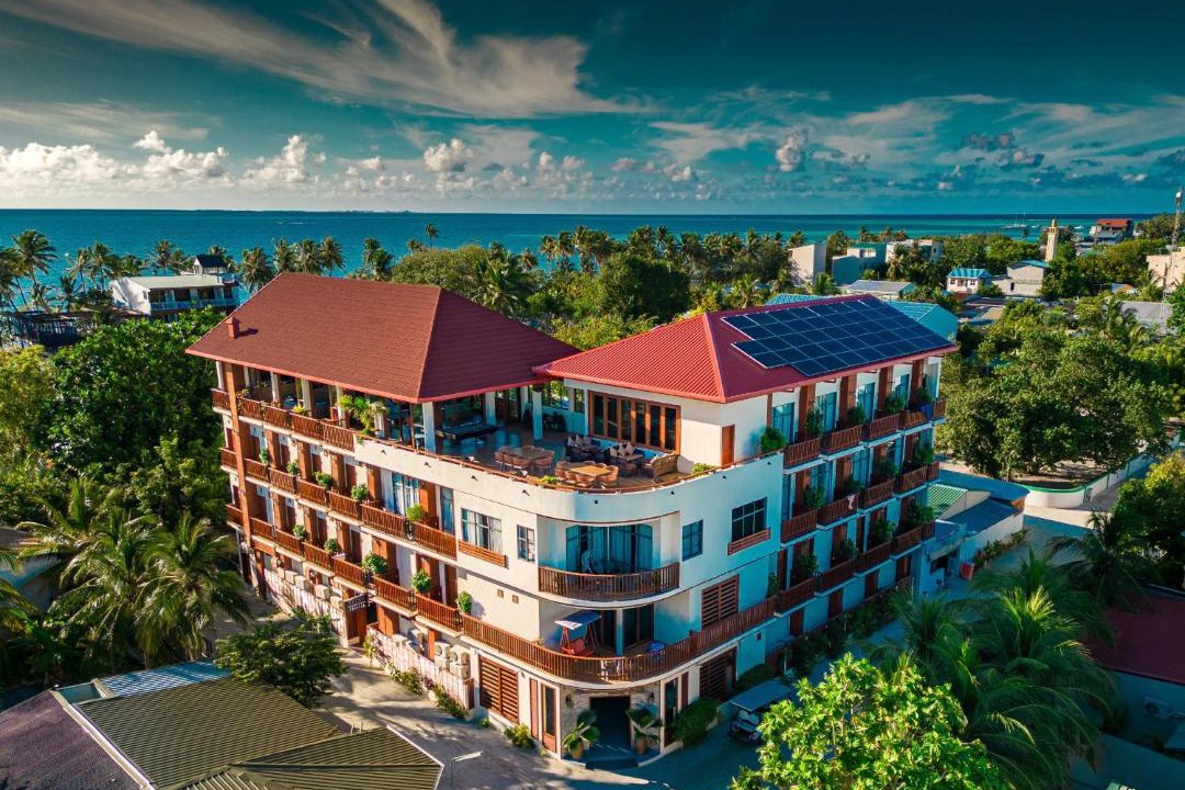 Dhiffushi House | Araamu Hotels Maldives at Dhiffushi