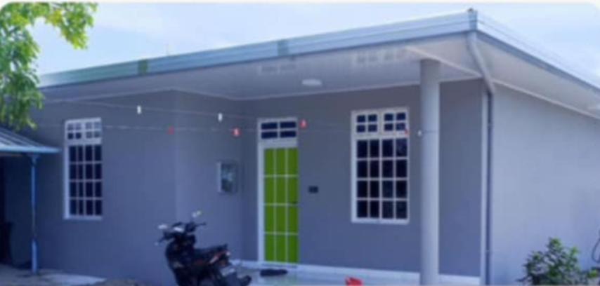 Hanimaadhoo House | Blue Rose Room Service