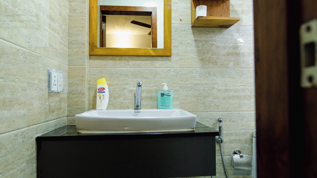 Photo of Bathroom in Dhiffushi