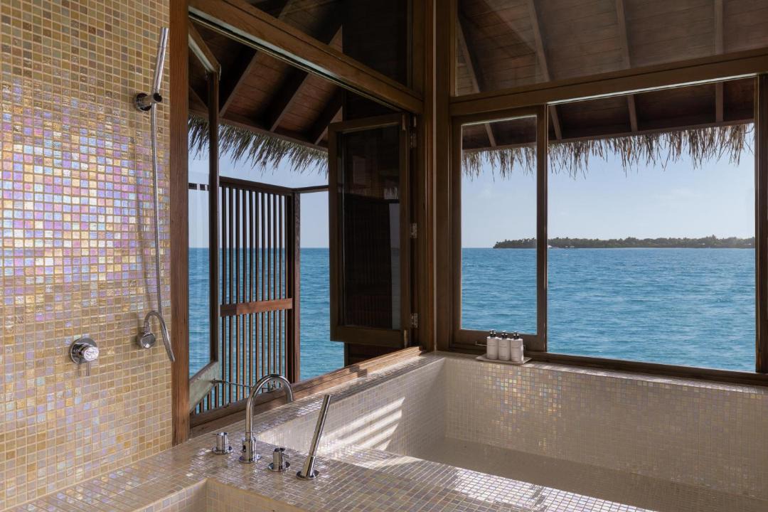 Photo of Bathroom in Rangalifinolhu