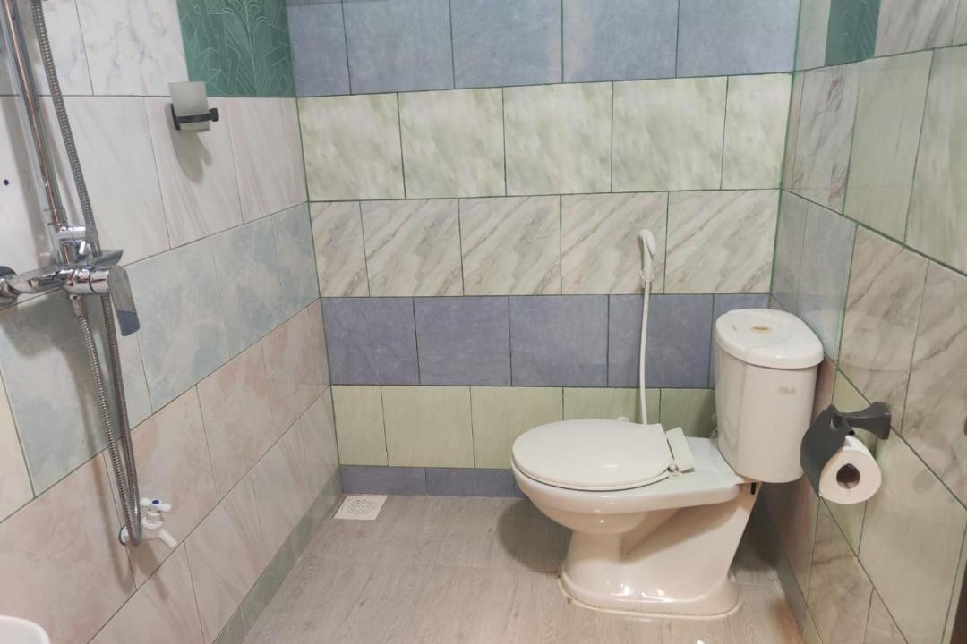 Photo of Bathroom in Fuvahmulah