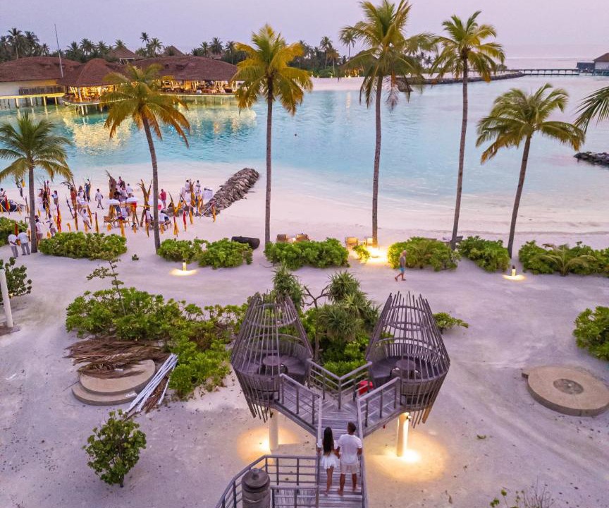Photo of Others in Huruelhi Island