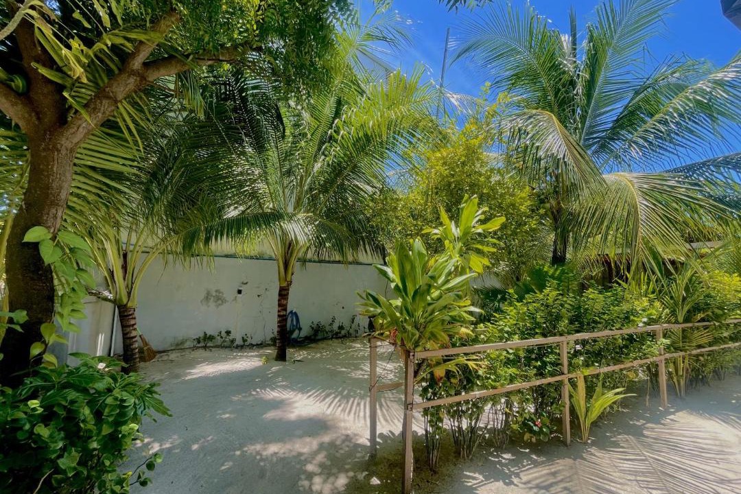 Photo of Others in Ukulhas