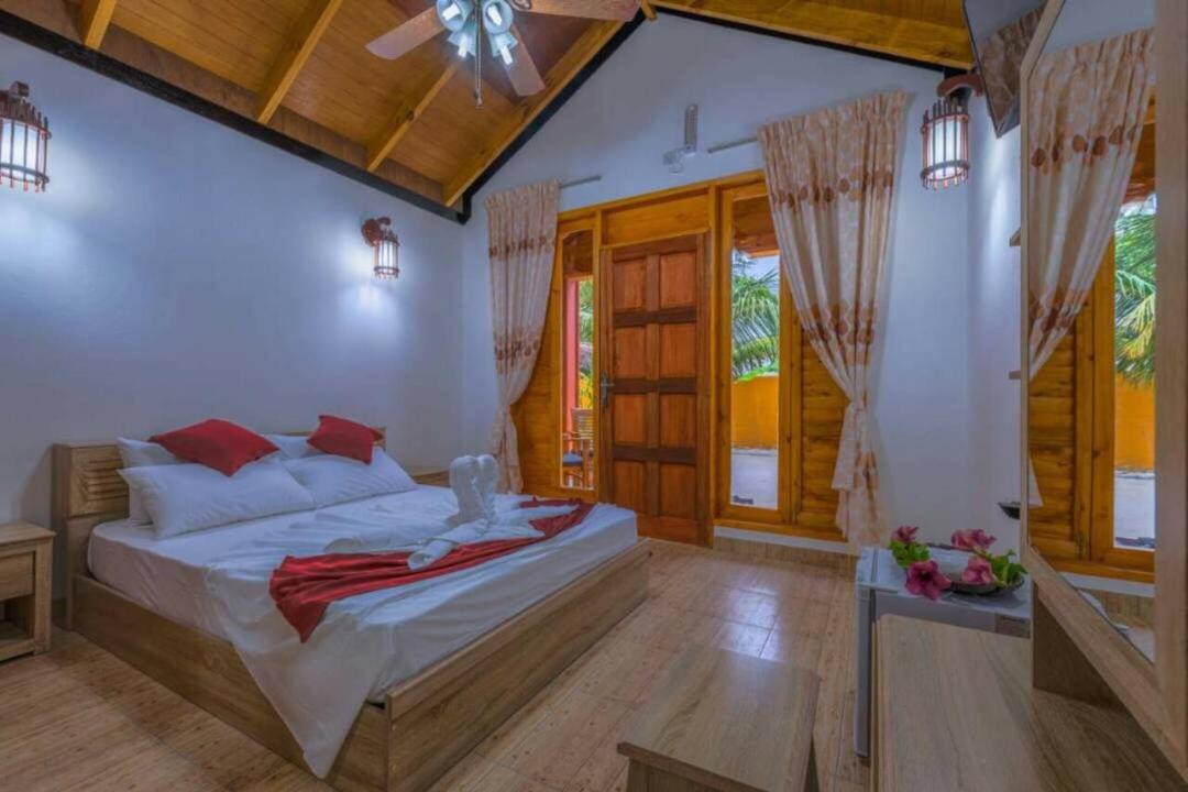Photo of Others in Fodhdhoo