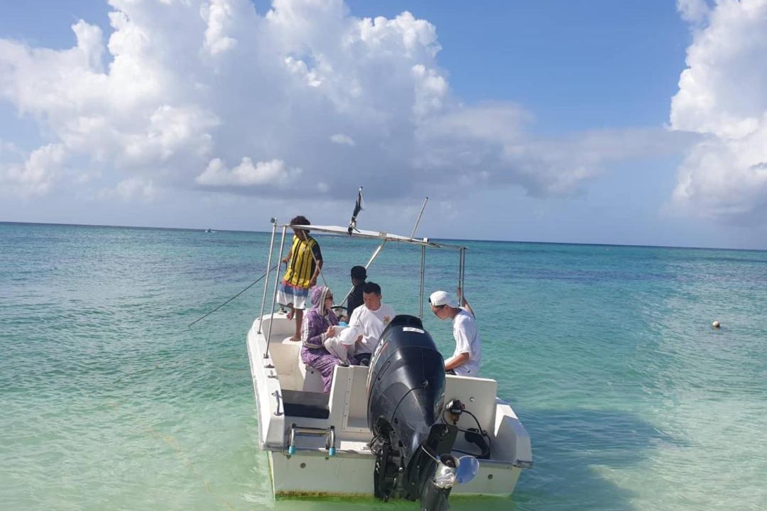 Photo of Others in Thoddoo