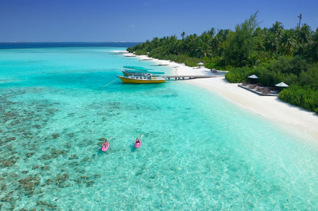 Photo of Others in Emboodhoo