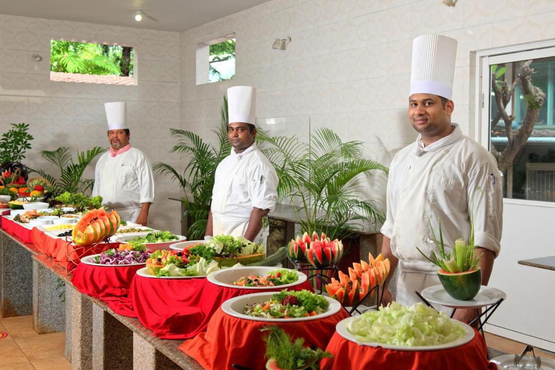 Photo of Others in Emboodhoo