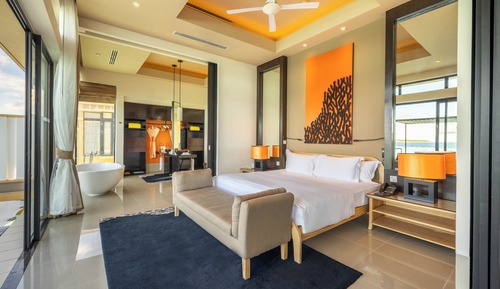 3 Nights Beach Villa+ 2 Nights Ocean Infinity Pool Villa,  Stay & Meals for 1 Kid under 12 included