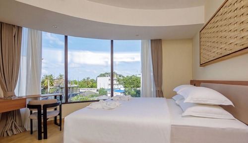 Deluxe Double or Twin Room, Balcony, City View
