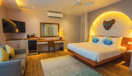 Coco Seaview Suite
