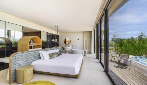 Lagoon Beach Pool Villa