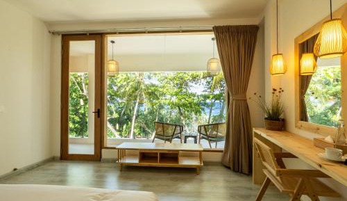 Deluxe Double or Twin Room with Seaview