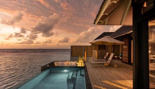 Sunset Horizon Water Villa with Pool - Free Transfer, 2 pax, 7 nights minimum